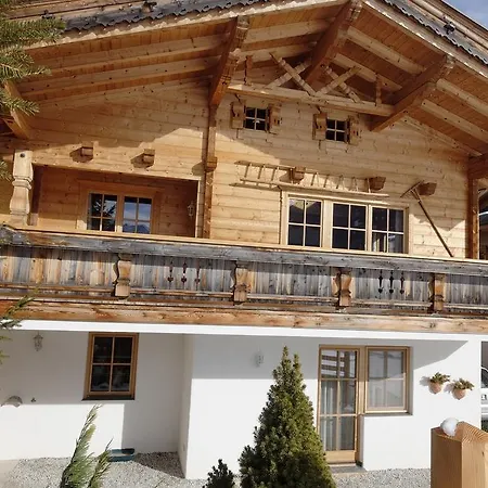 別荘 Stubaiblick ノイシュティフト・イム・シュトゥーバイタール