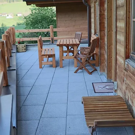 Stubaiblick ノイシュティフト・イム・シュトゥーバイタール