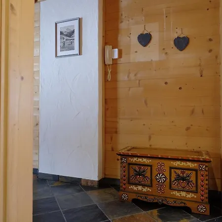 Holiday home Stubaiblick *